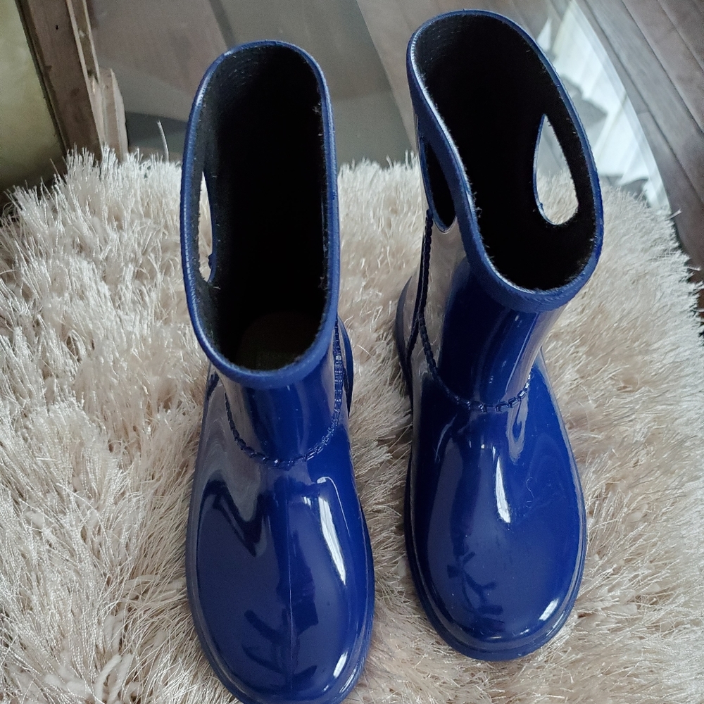 Kid's UGG rain boots